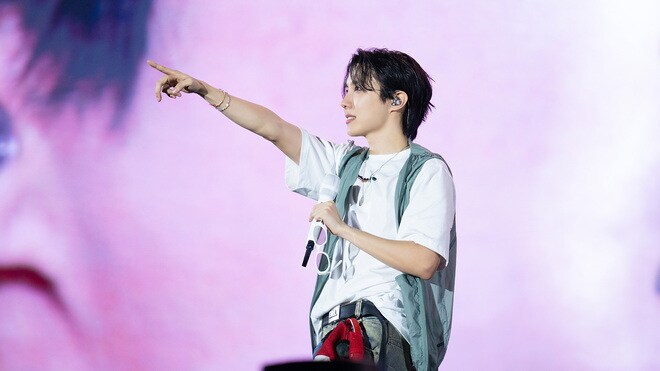 j-hope Tour 'HOPE ON THE STAGE' THE MOVIE